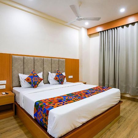Fabhotel 7 Square - Nr Bkc Mumbai Luaran gambar