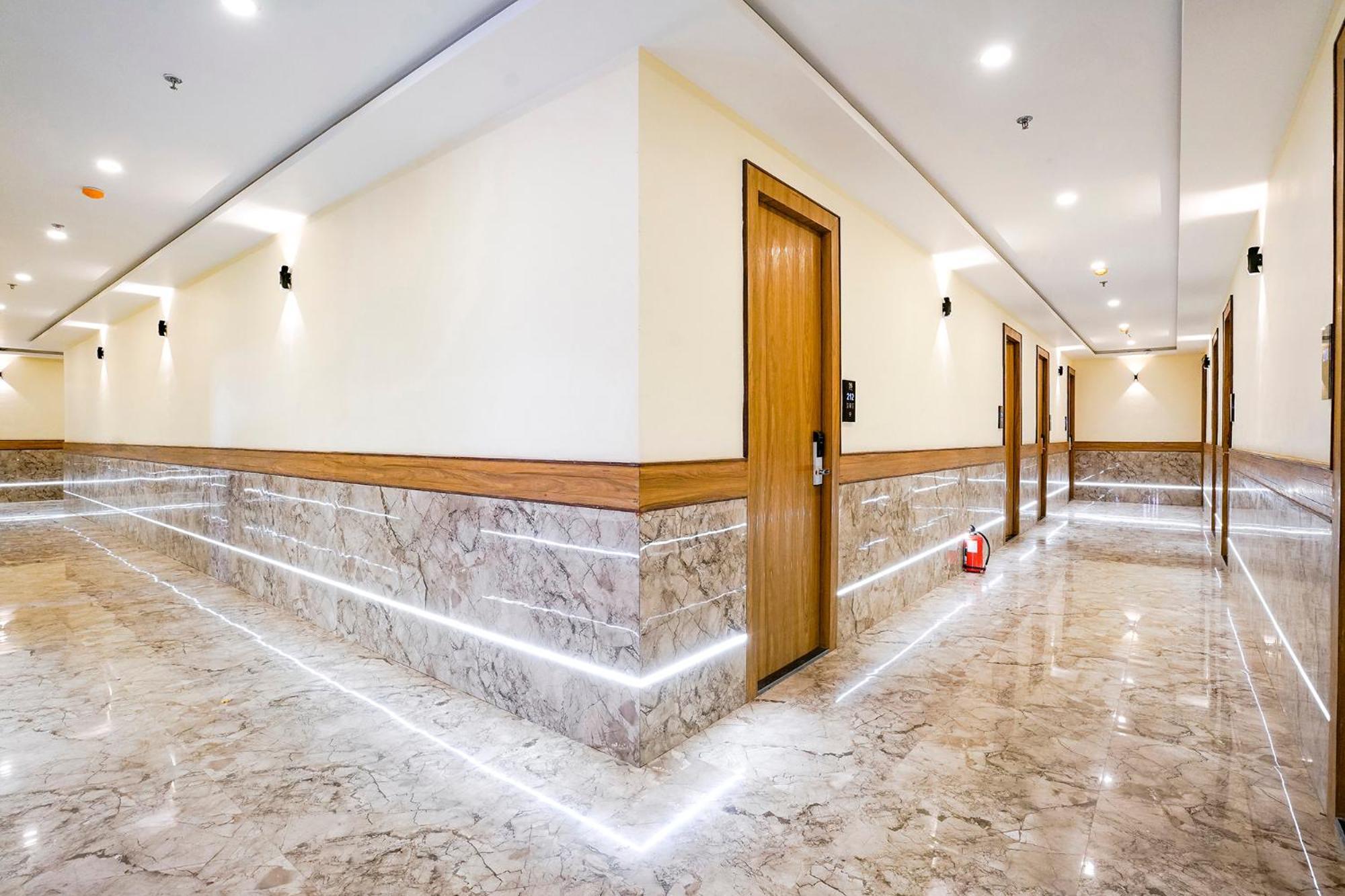 Fabhotel 7 Square - Nr Bkc Mumbai Luaran gambar