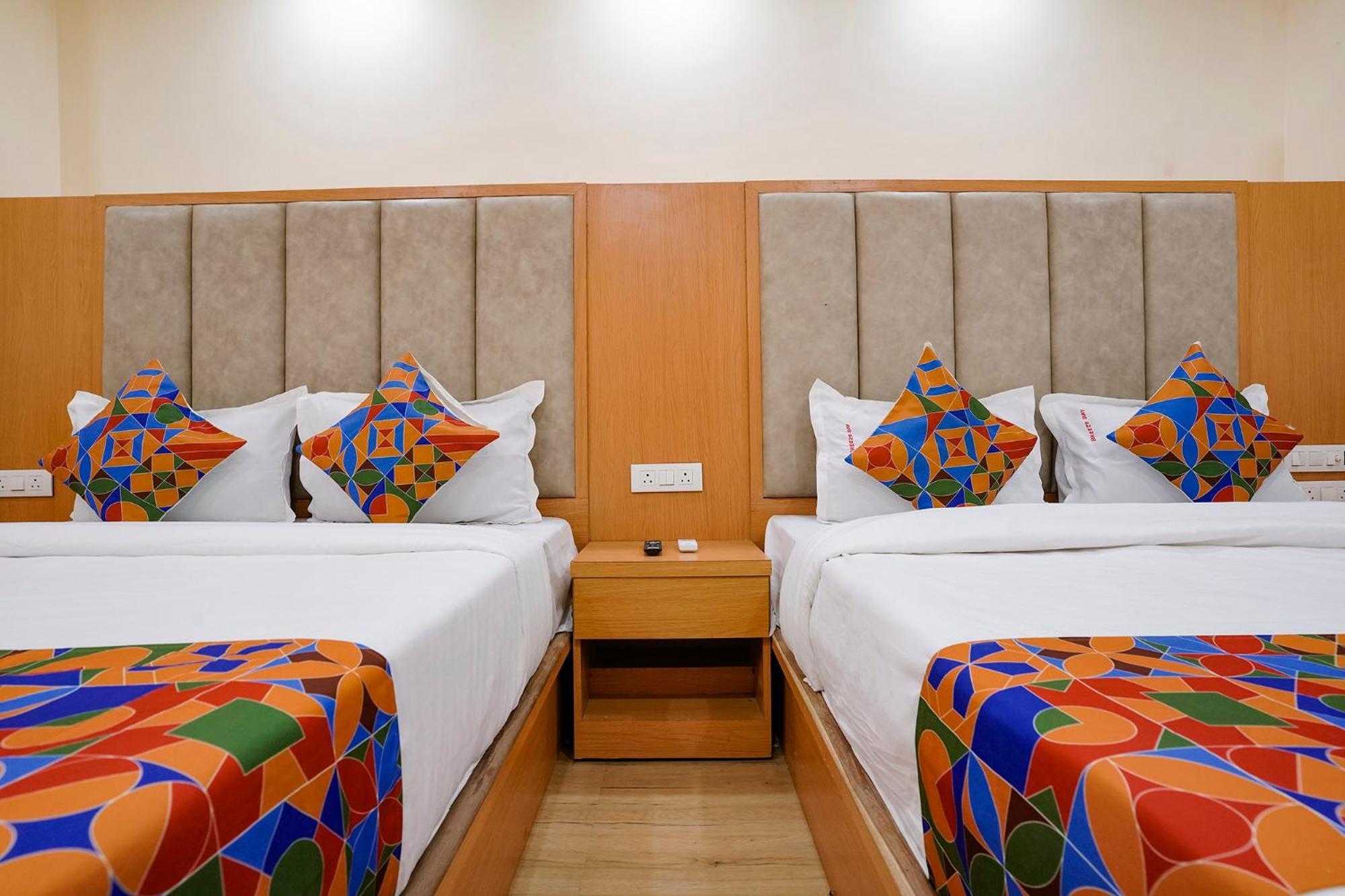 Fabhotel 7 Square - Nr Bkc Mumbai Luaran gambar