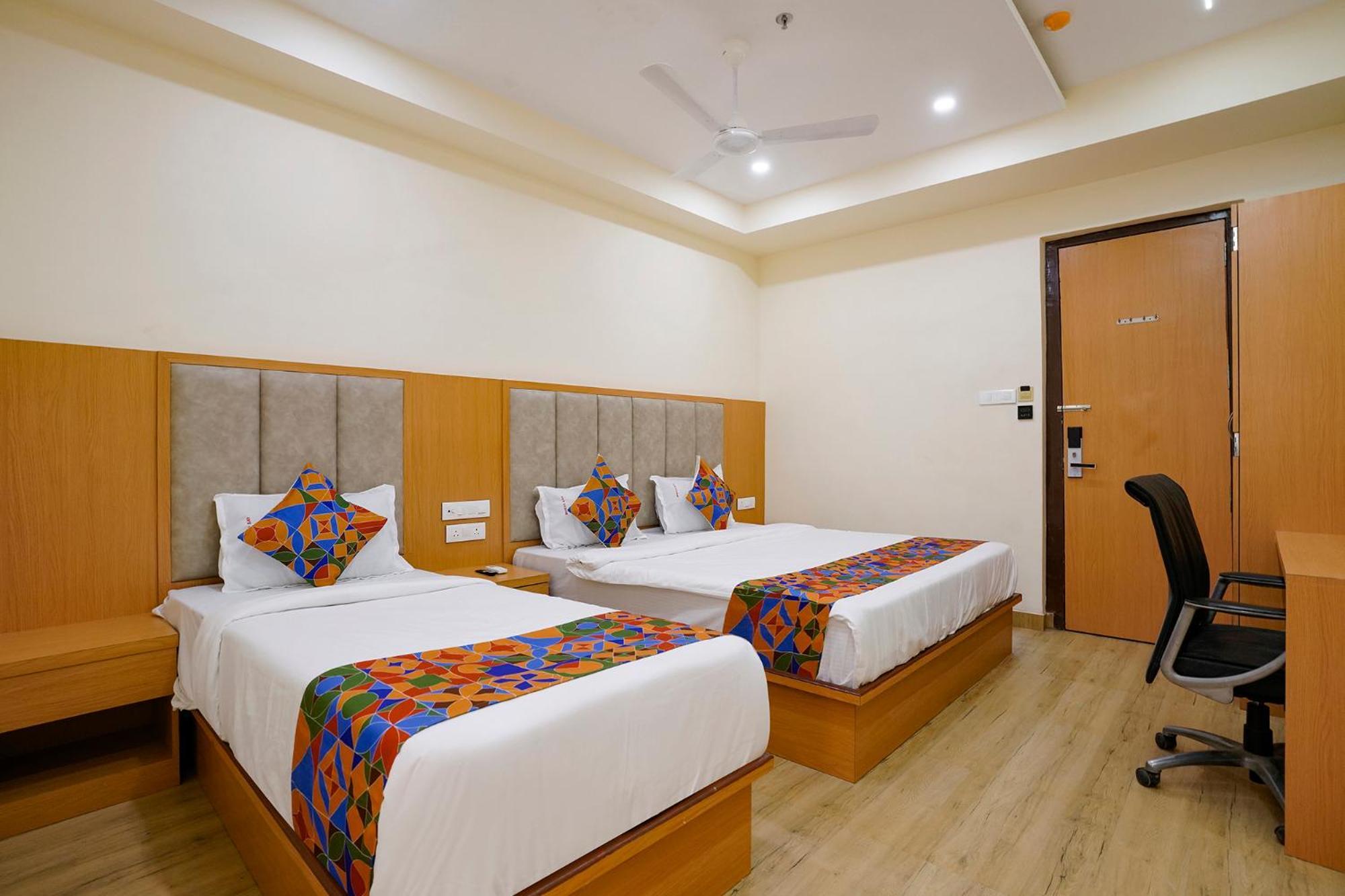 Fabhotel 7 Square - Nr Bkc Mumbai Luaran gambar