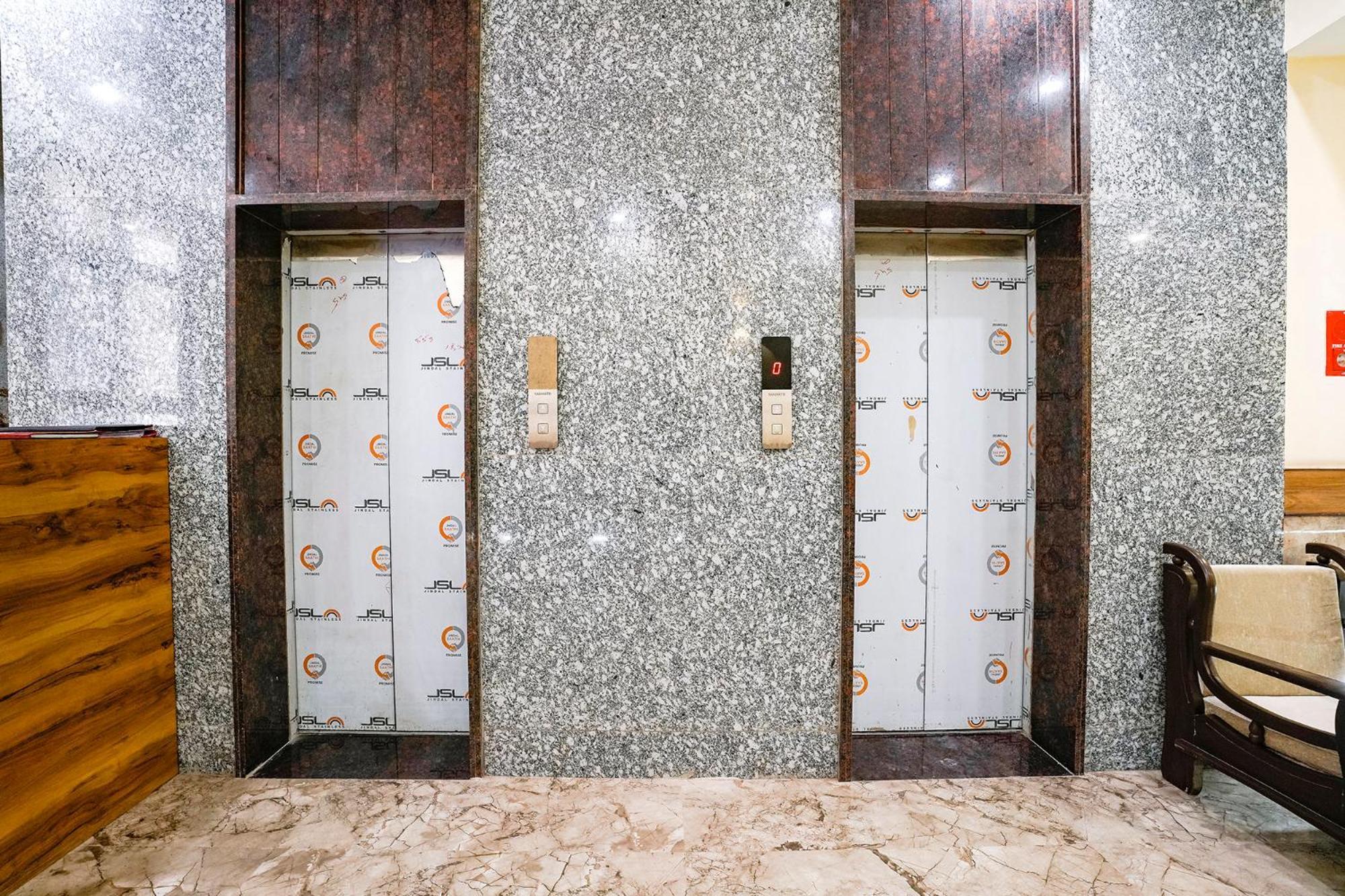 Fabhotel 7 Square - Nr Bkc Mumbai Luaran gambar